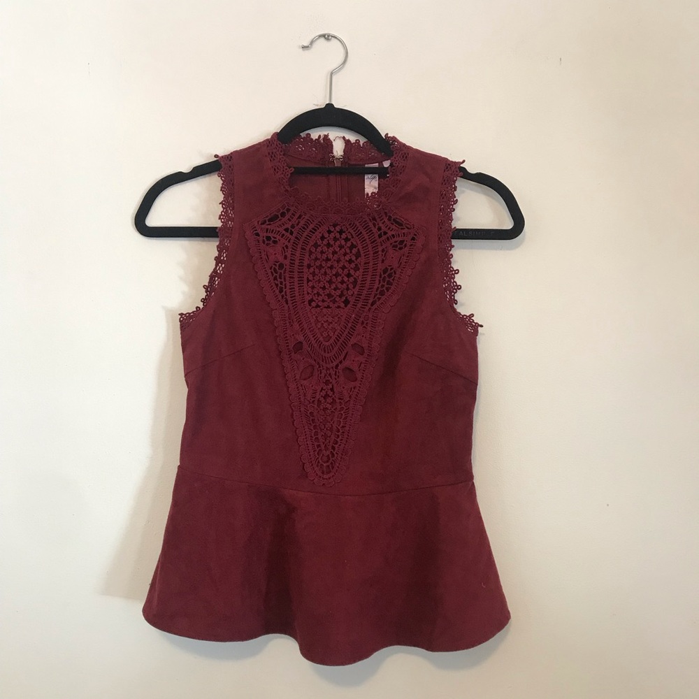 Maroon Sleeveless Lace A-Line Blouse